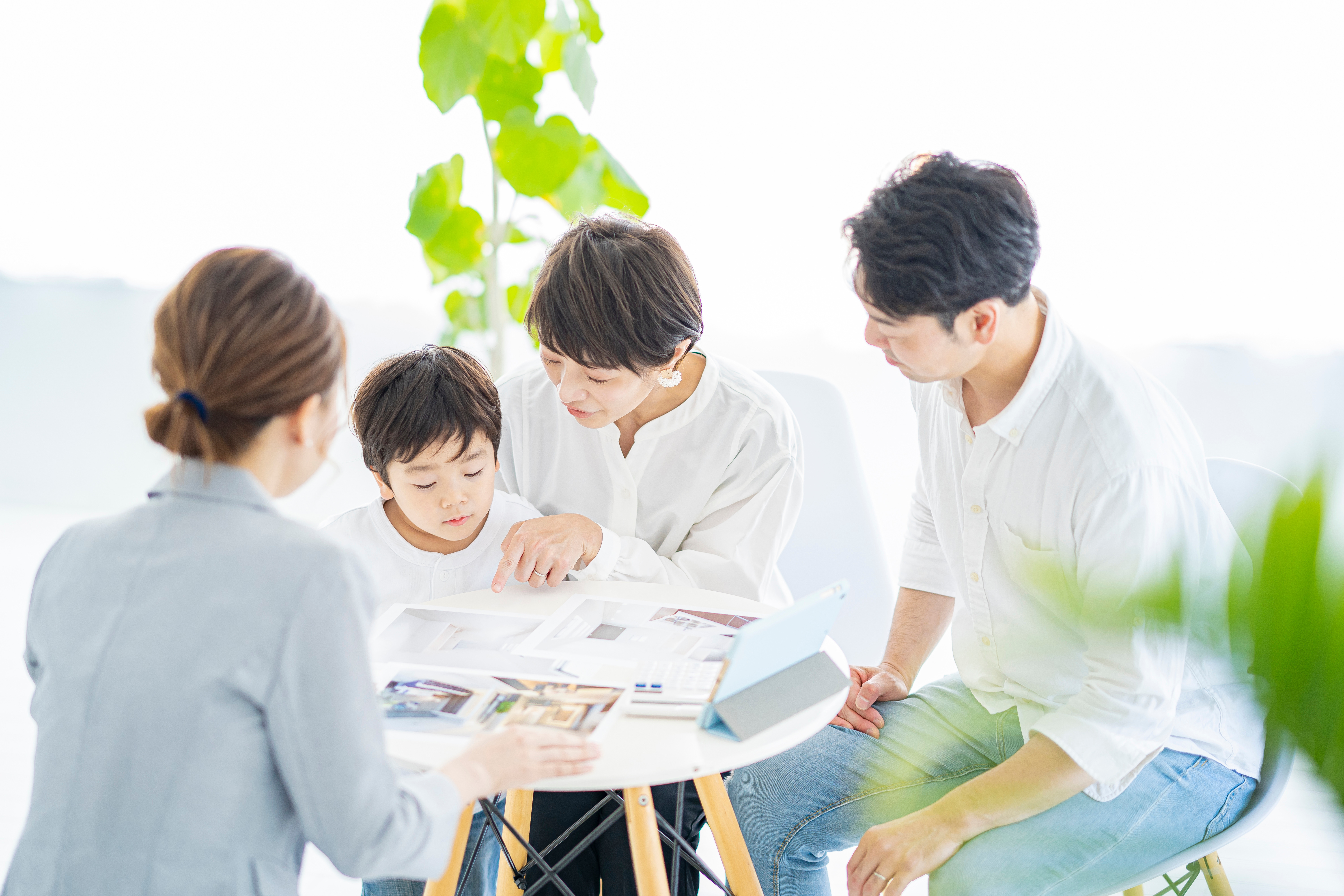 2026年時点で変動金利と固定金利のどちらを選ぶべきか