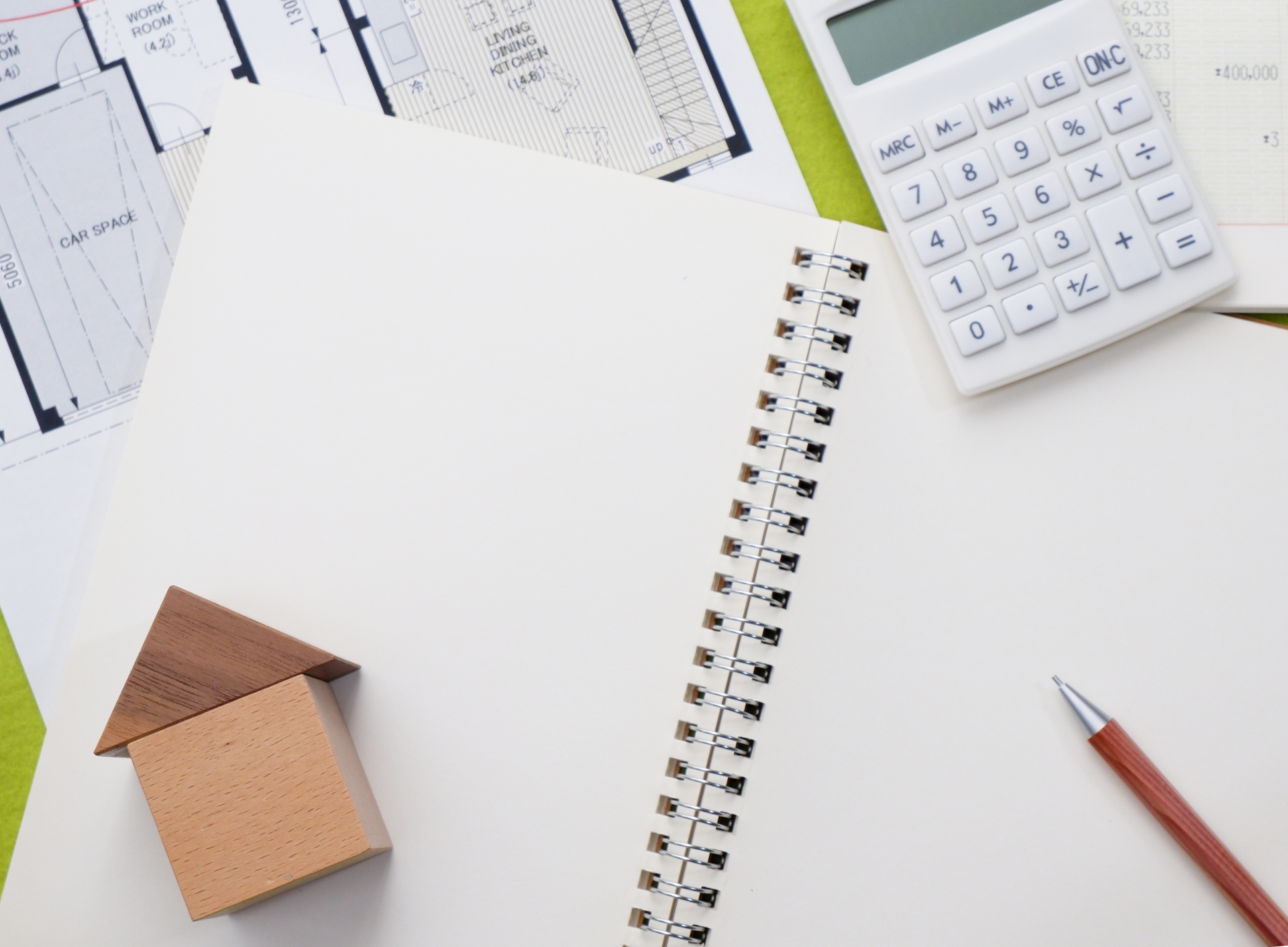 住宅ローン金利推移と今後の見通しは?金利上昇リスクに備えよう