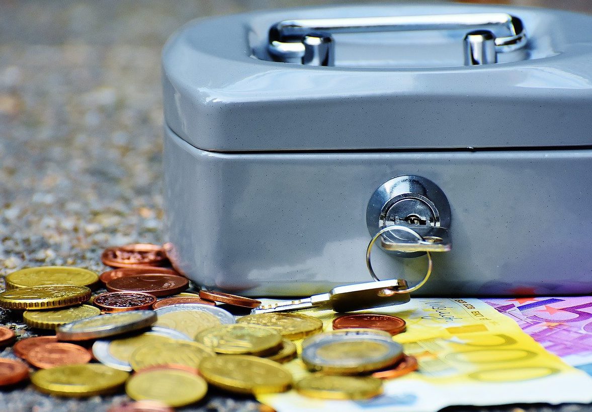 老後の資金づくりはまず貯蓄から始めよう